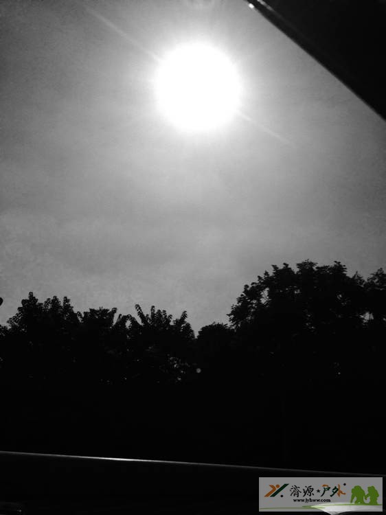 et7576092148402.jpg