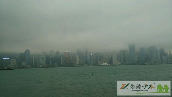 et81110219533756.jpg