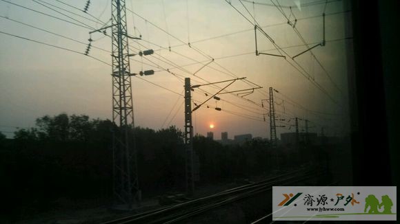 et8111021953376.jpg