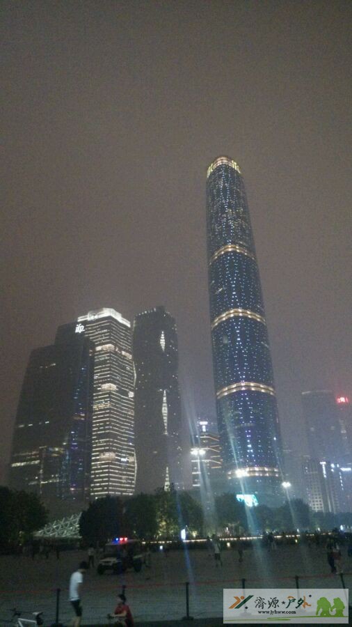 et81110219533761.jpg