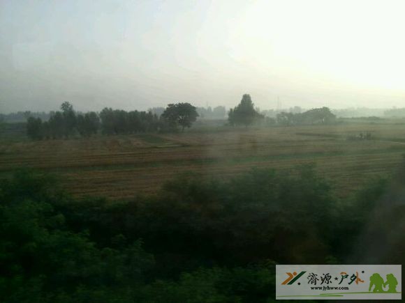 et81870522095621.jpg