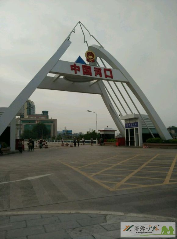 et8597212224434.jpg